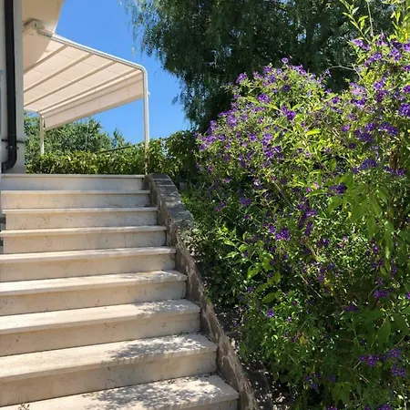 Ferienhaus Casa Vista Mare Con Giardino Vasto